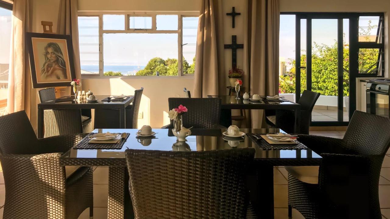 Cape View Accommodation เคปทาวน์ ภายนอก รูปภาพ